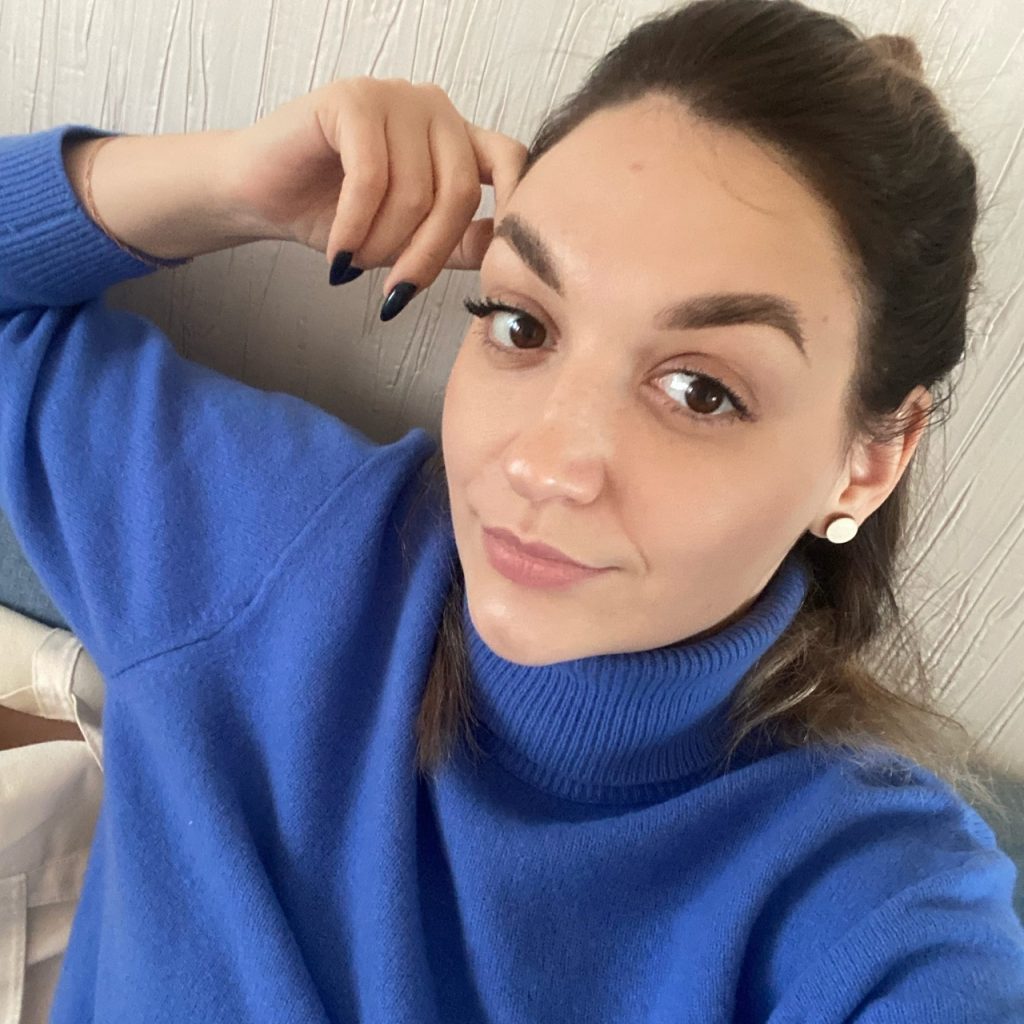 Проститутка Мария Головачева