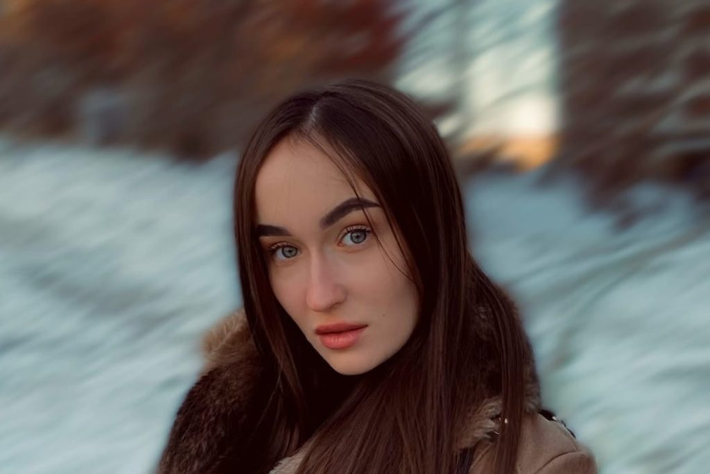Настя Старик