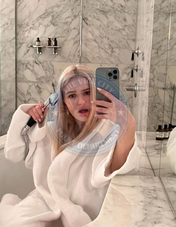 Таня Эсман, снимок 1