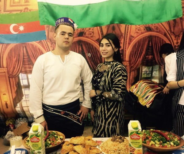 Люба Шарипова — слитая анкета
