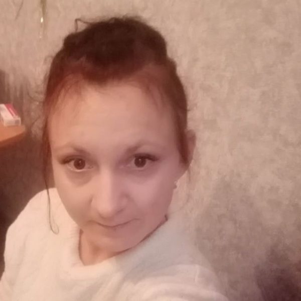 Вера Артамонова — слитая анкета