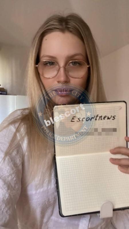 Адель Васильчук 200* г.р. — слитая анкета